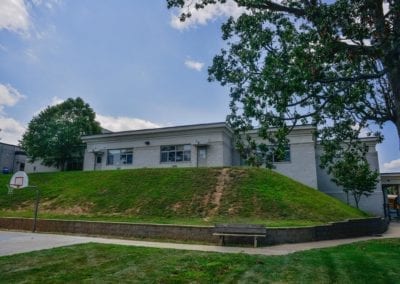 Claxton Elementary School exterior